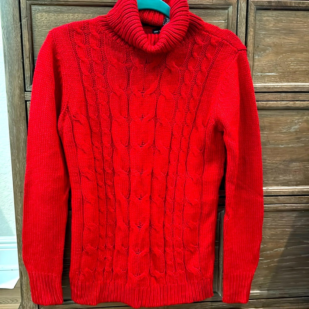 New York and Company, red turtleneck sweater size medium